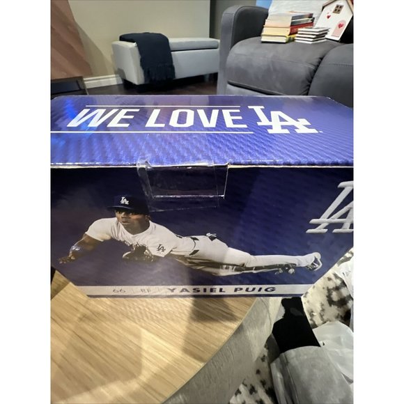 Yasiel Puig 2015 Los Angeles Dodgers Bobblehead SGA #66 NIB - Picture 9 of 15